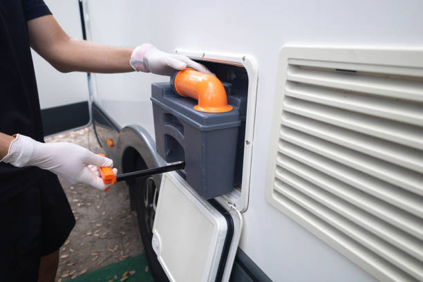Best Portable restroom trailer rental  in Appomattox, VA